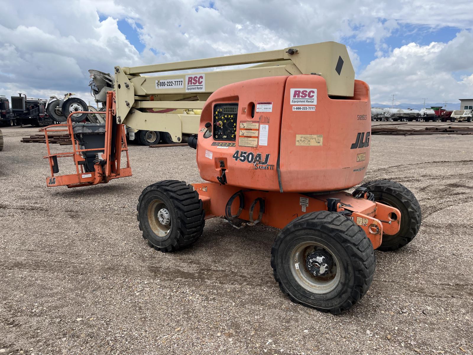 ./imagenes/INVOICE/2019/18191/JLG 450AJ (7).JPG